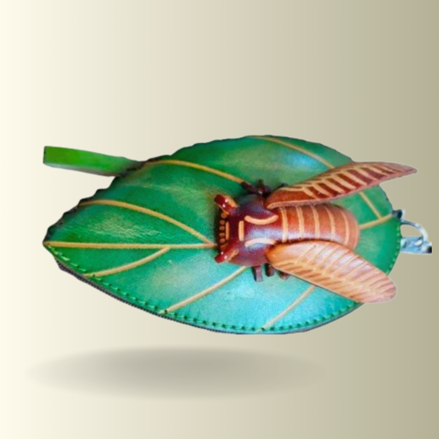 Fly On The Green Leaf - Leather Coin Purse